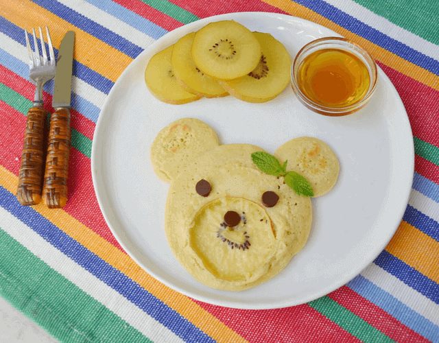 SunGold Kiwi Bear Face Pancakes