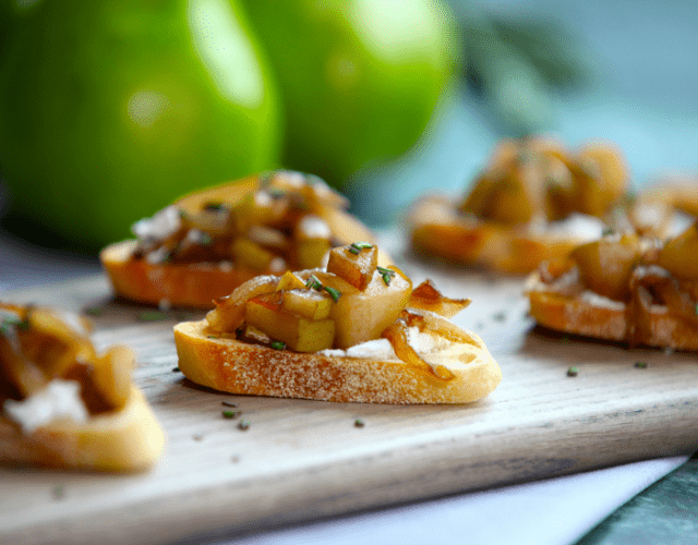 Roasted Bartlett Pear & Caramelized Onion Bruschetta