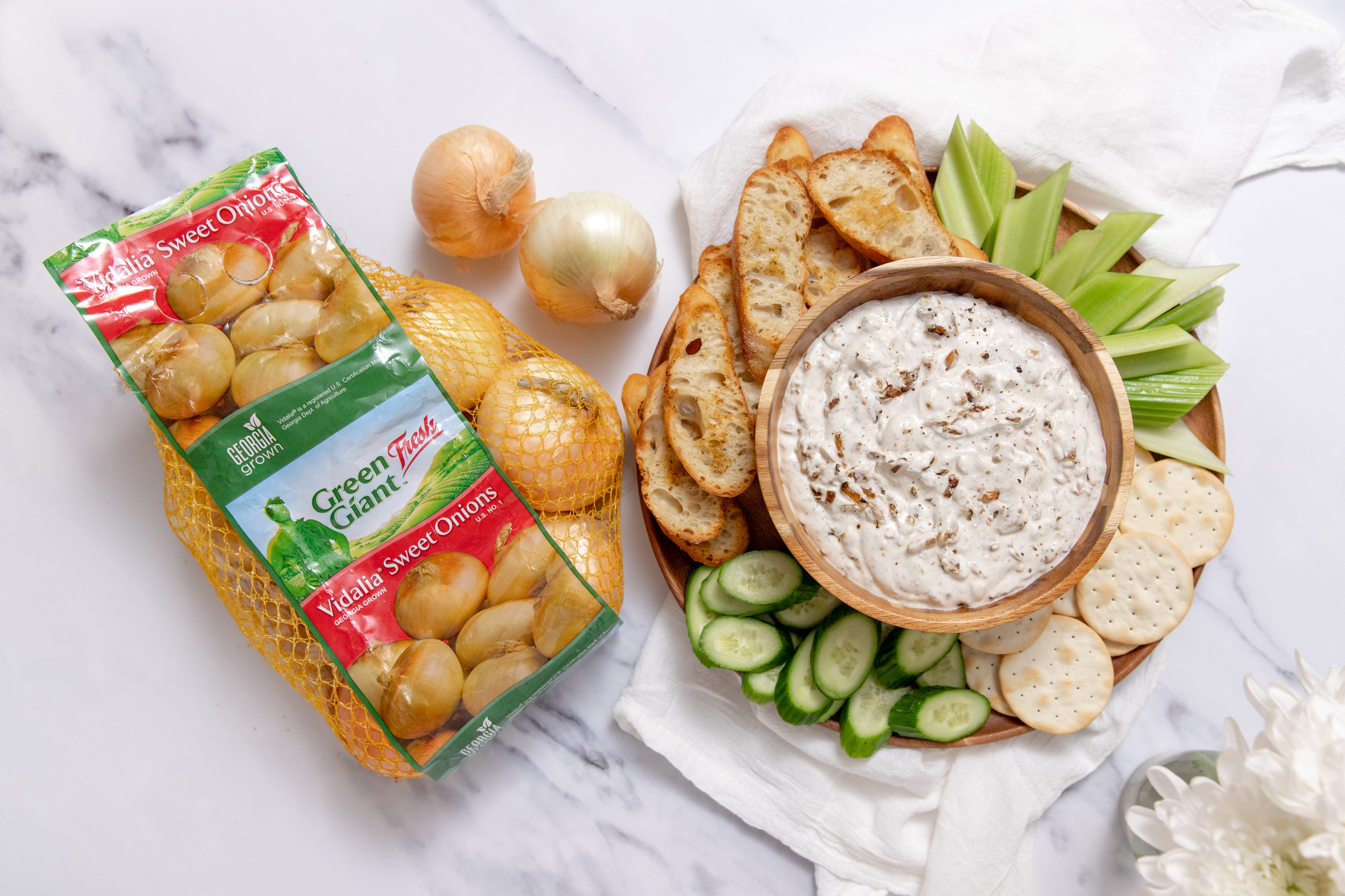 Healthier Vidalia® Sweet Onion Dip